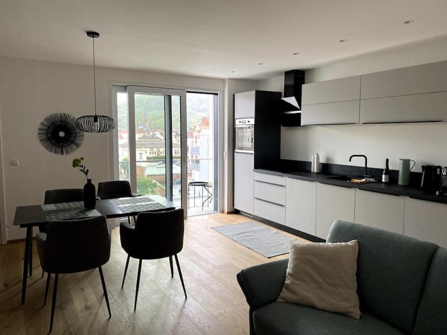 Modernes City-Appartement Neustadt an der Weinstraße Exterior foto